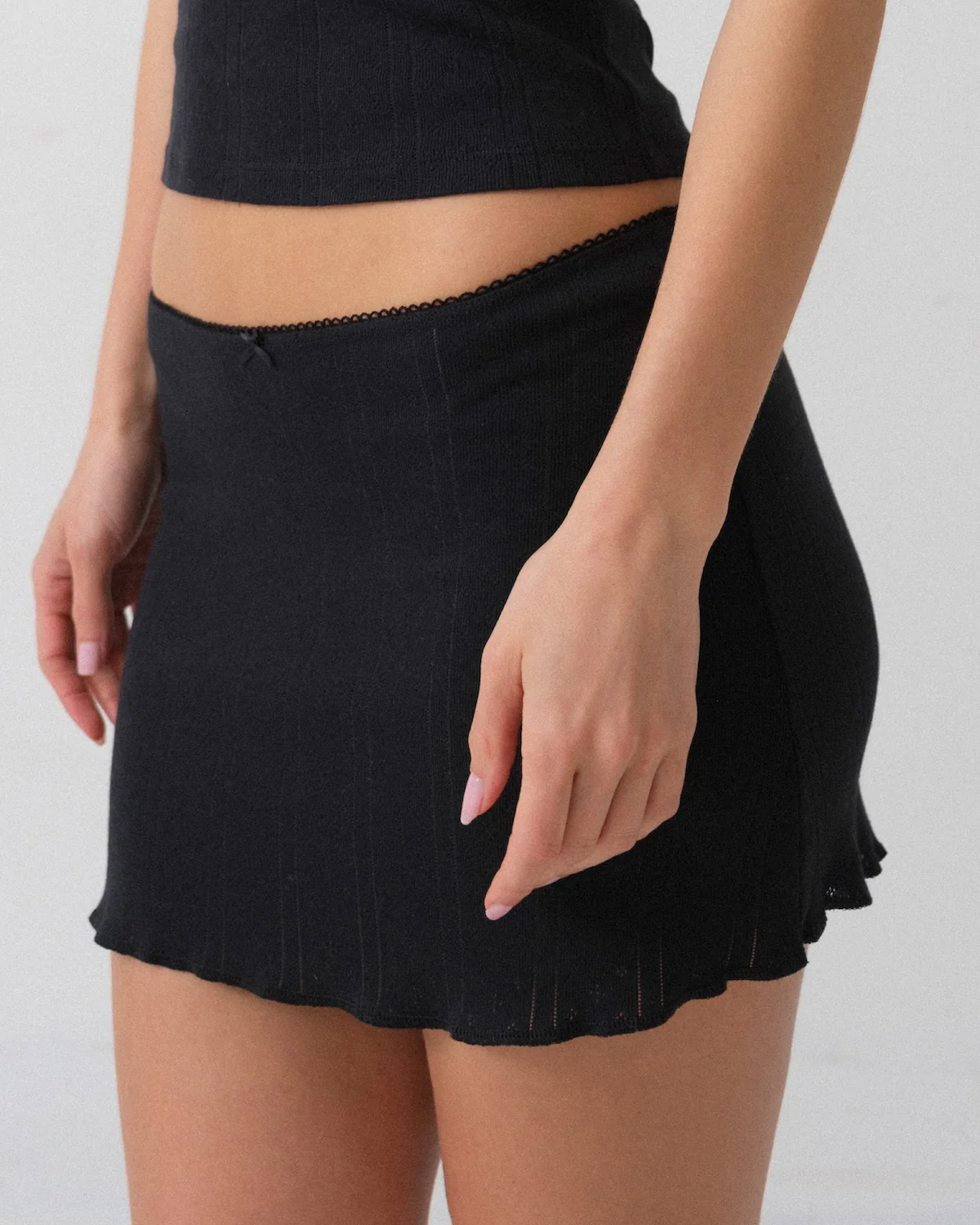 The Mini Skirt Black - Image 4